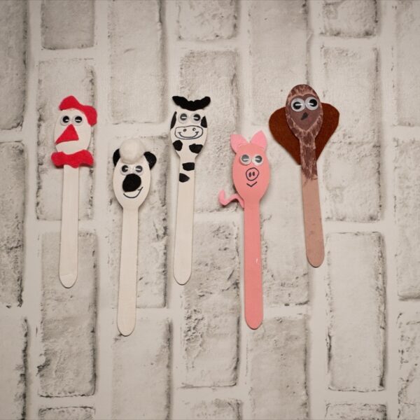 Spoon-tacular Farm Friends
