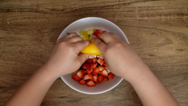 Fresh, Fruity Salsa - Image 5