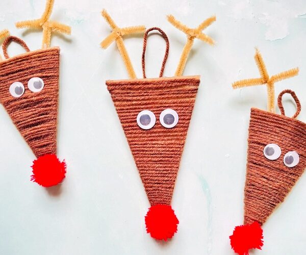 DIY Ornamental Reindeers