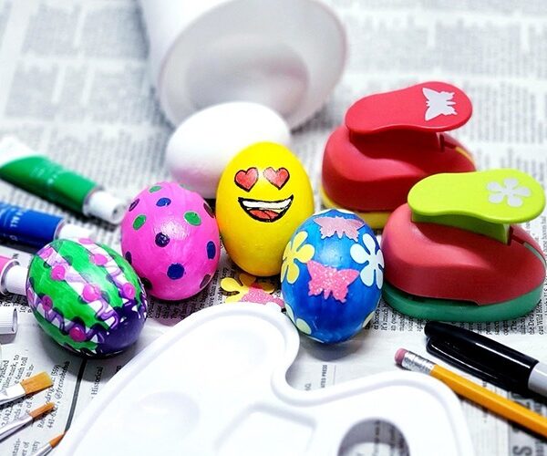 Colorful Easter Eggcorations