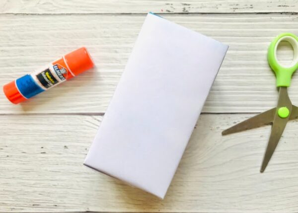 Smiling Pen Holder - Image 5